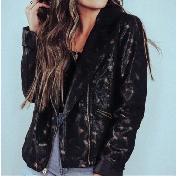 Rock & Republic Jackets & Blazers - Rock & Republic Vegan Leather Cheetah Snakeskin Metallic Moto Jacket XL